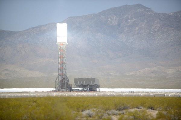 Солнечная электростанция Ivanpah Solar Electric Generating System